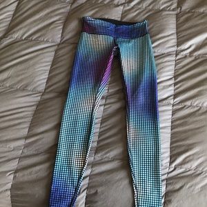 Lululemon leggings fun dot pattern